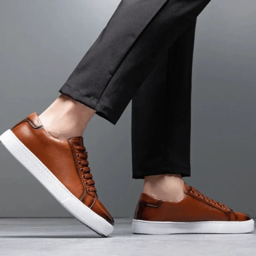 Calgary Low Top Sneakers