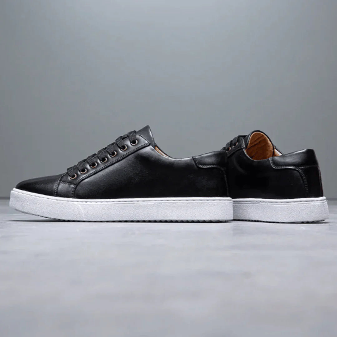 Calgary Low Top Sneakers