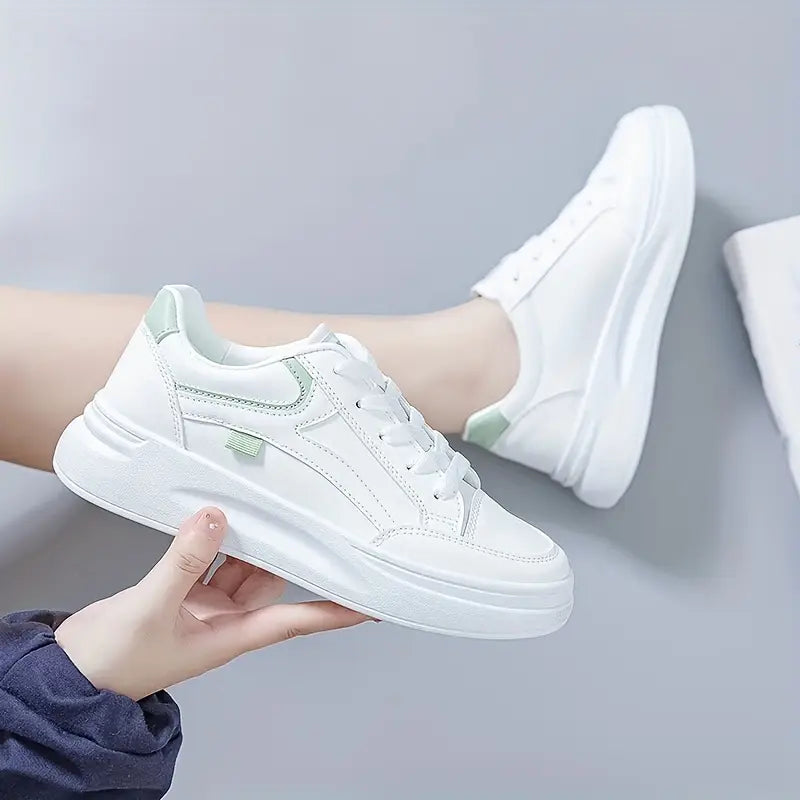Unisex Round Lace Up Sneaker