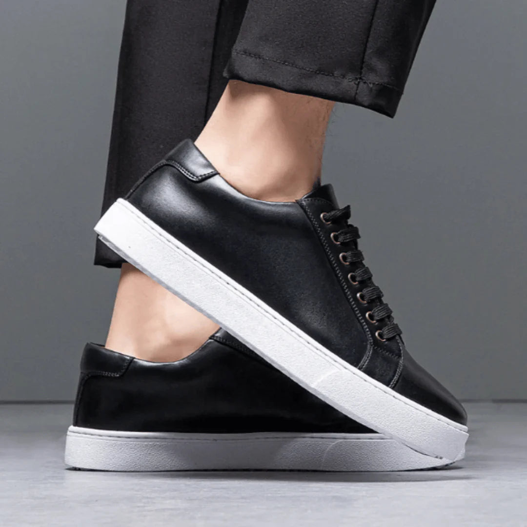 Calgary Low Top Sneakers