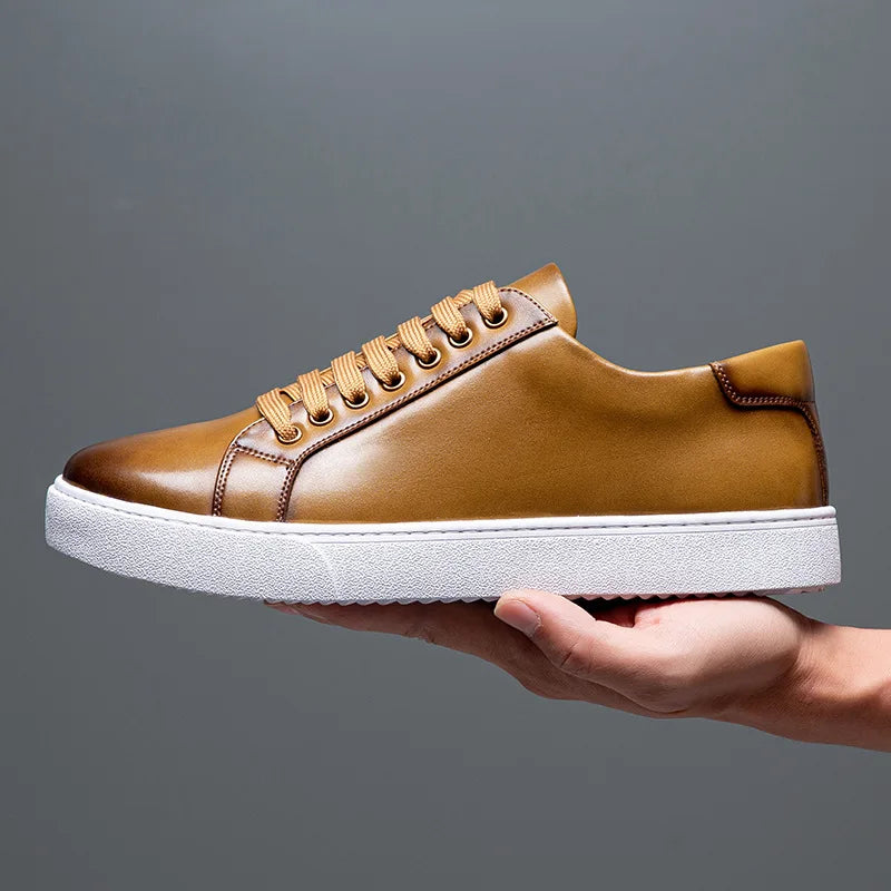 Calgary Low Top Sneakers