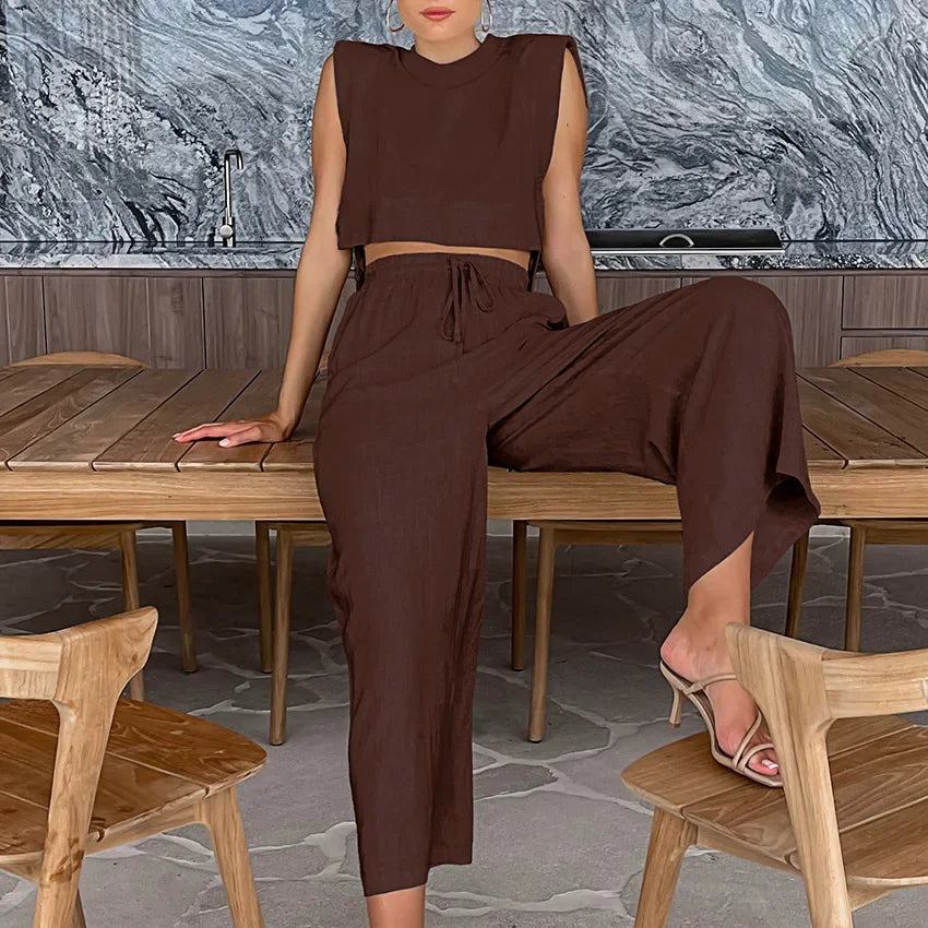 Chic Casual Crop Top and Pants Set