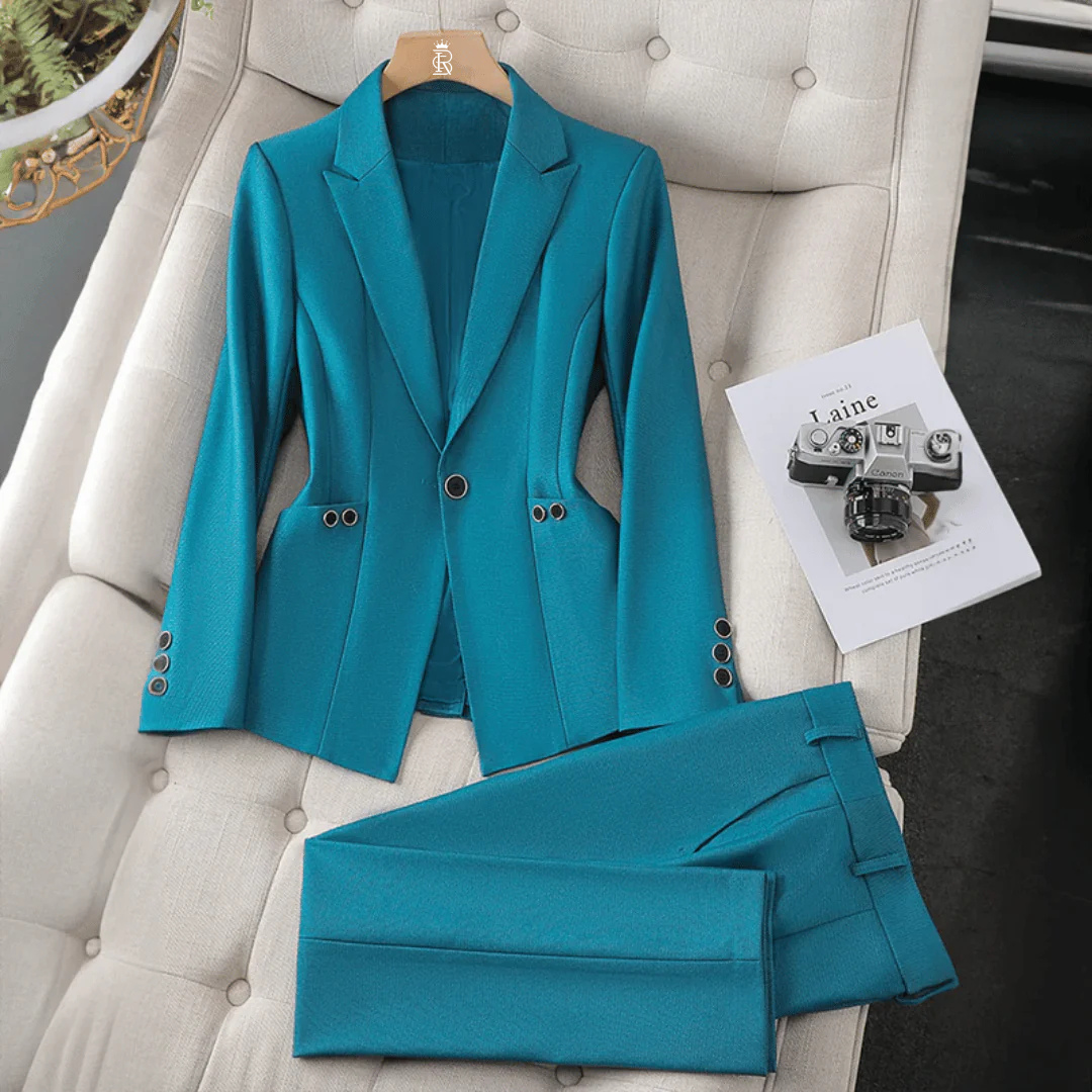 L'Aurablend Elegant Blazer Set