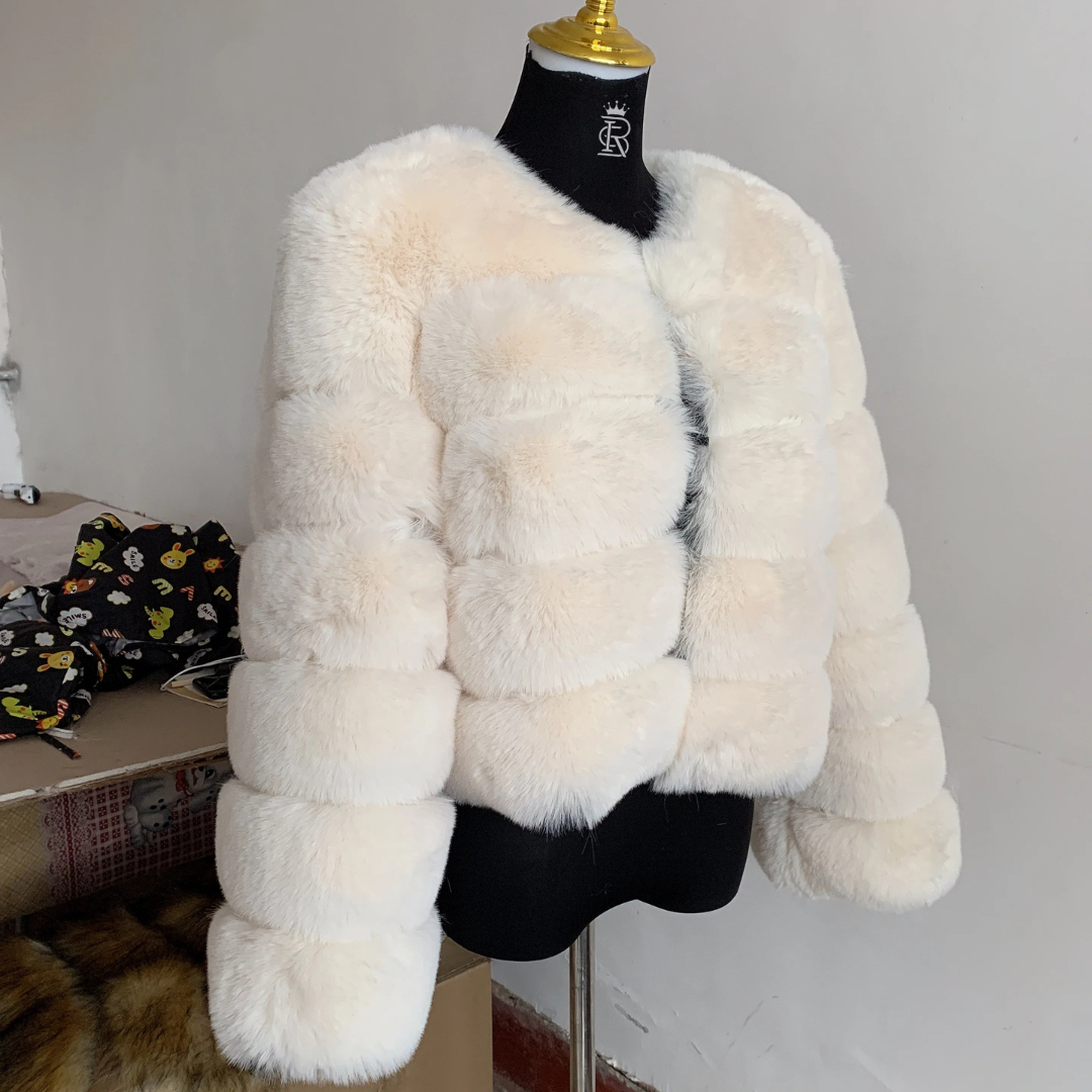 Vogrtcc Cropped Fur Jacket