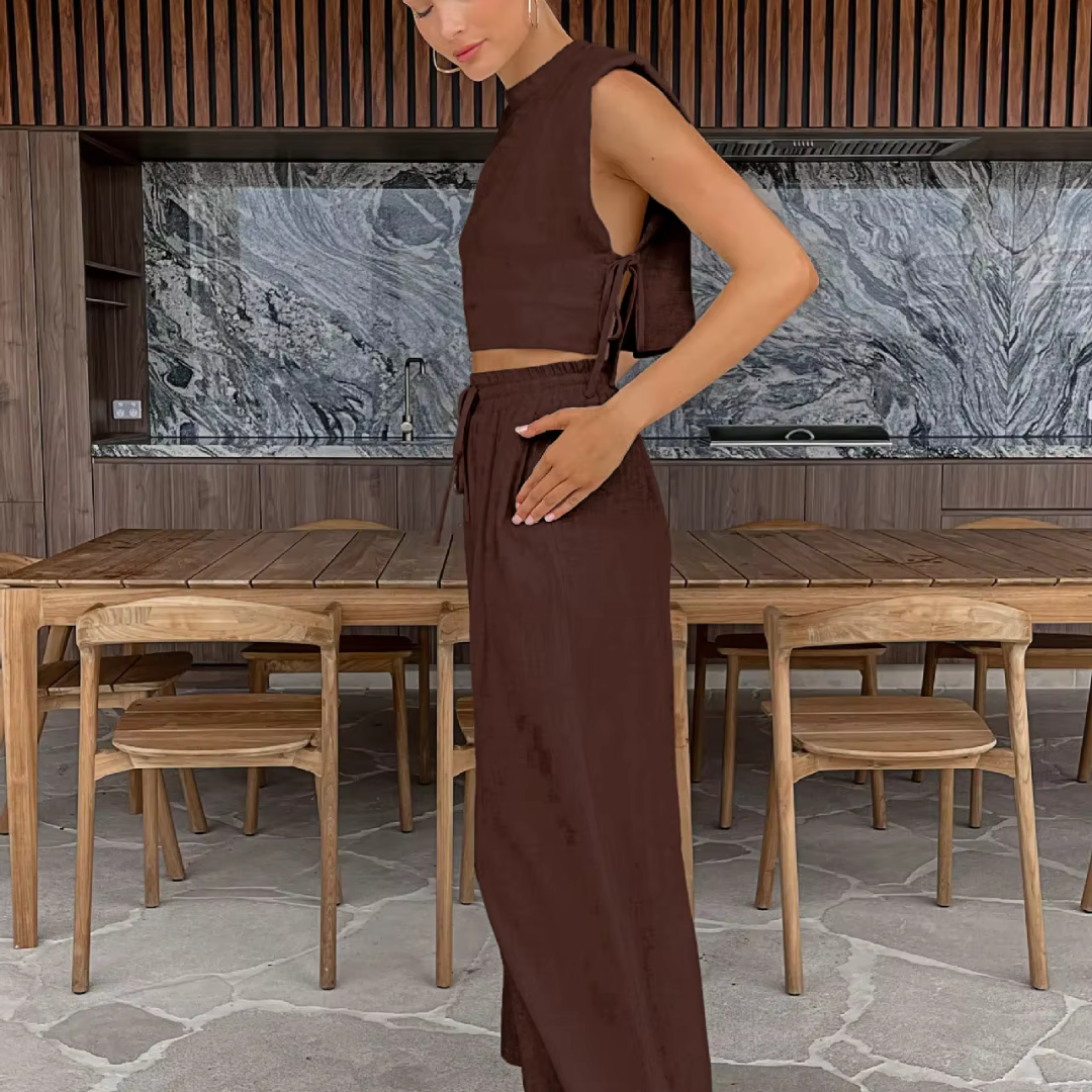 Chic Casual Crop Top and Pants Set