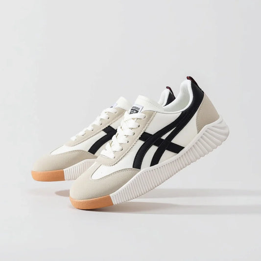 Olivia Classic Sneakers