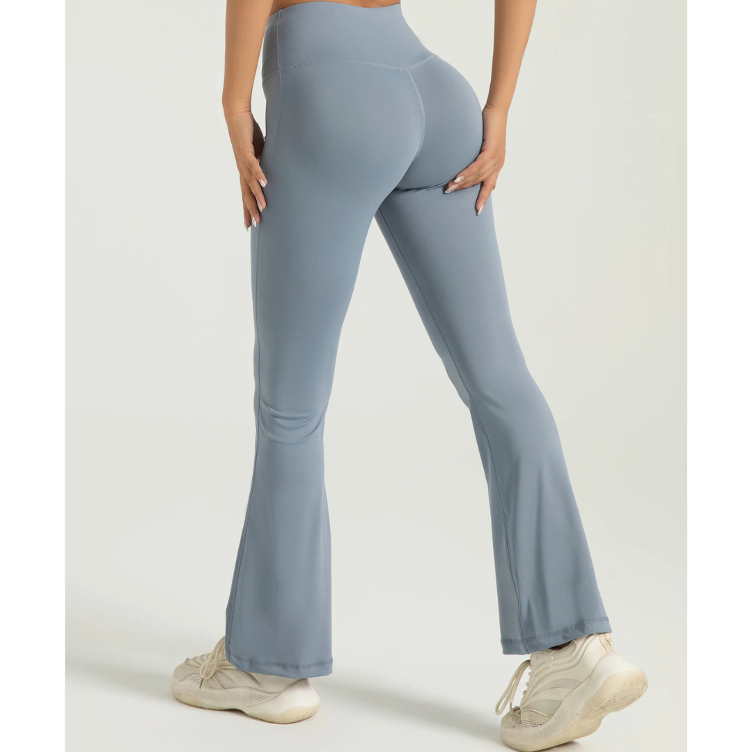 Air Soft & Stylish Ultra High-Rise Curvy Flare Leggings