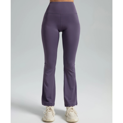 Air Soft & Stylish Ultra High-Rise Curvy Flare Leggings