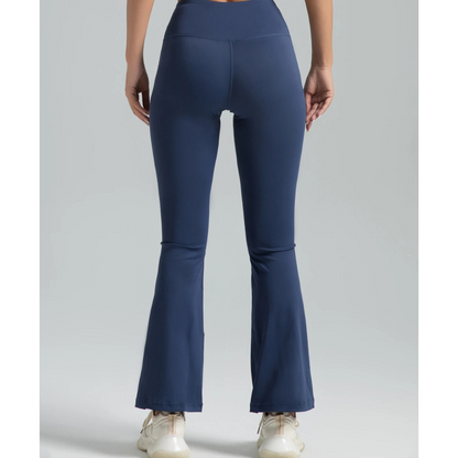 Air Soft & Stylish Ultra High-Rise Curvy Flare Leggings