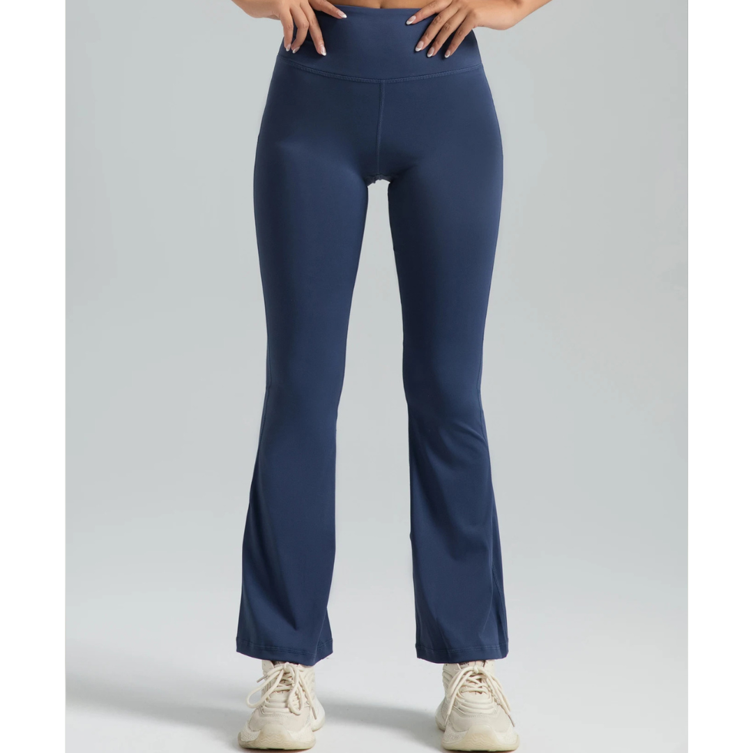 Air Soft & Stylish Ultra High-Rise Curvy Flare Leggings